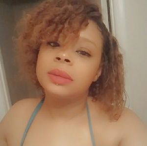 Meet your Posher, Sabrina